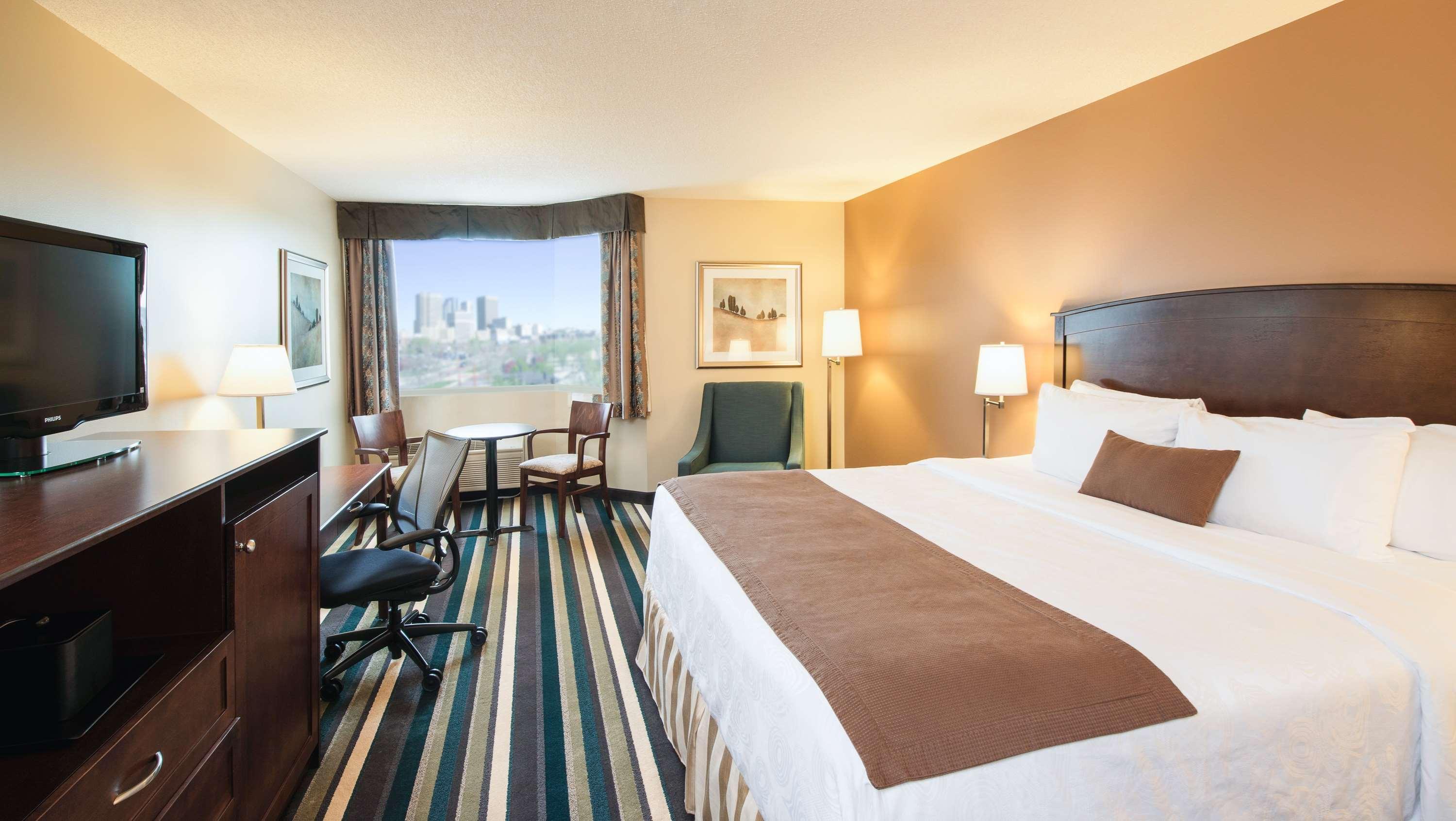 Best Western Plus Winnipeg Airport Hotel מראה חיצוני תמונה